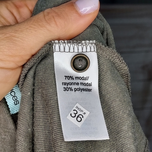 Maurices cardigan shark bite hem elbow sleeves buttons lightweight olive green S - Picture 8 of 9